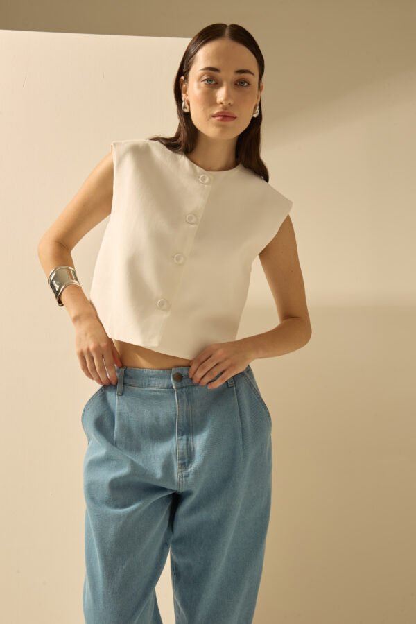 CALÇA JEANS CENOURA COM PREGA - Imagem 4